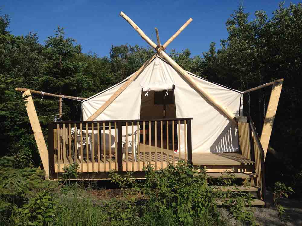 Tentes prospecteurs - Auberge Griffon Aventure